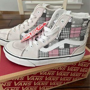 Filmore Hi Top Vanns - Girls Size 1